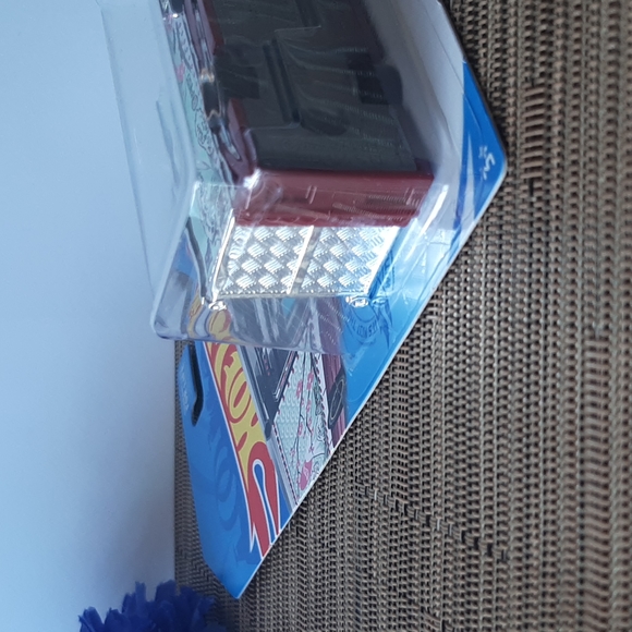 Hot Wheels Raijin Express 2021 HW Metro Collection Diecast Car - Picture 4 of 8